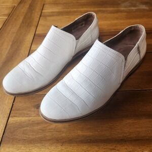 Toms White Croc Embossed Slip On Flats Loafers Shoes Women US 8.5